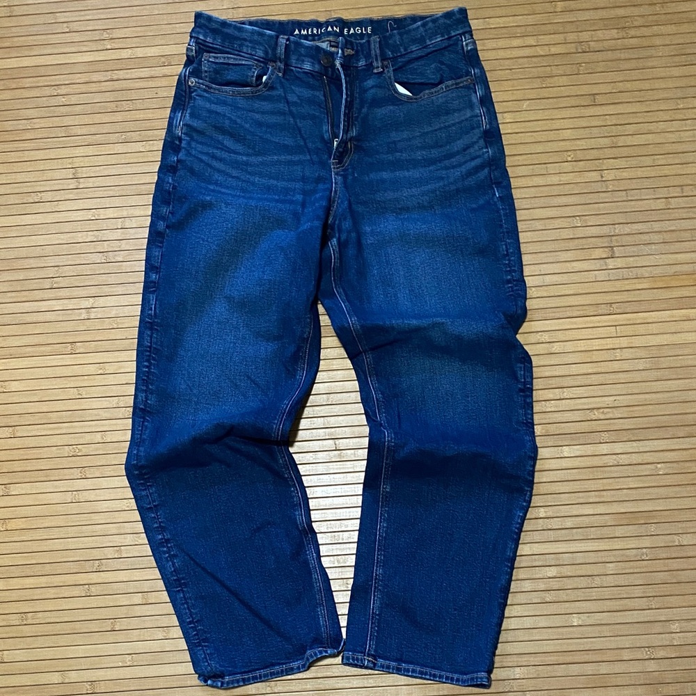 American Eagle Curvy Straight Jeans